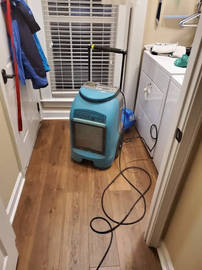 Commercial dehumidifier deployed for Flood Damage Cleanup in Palestine